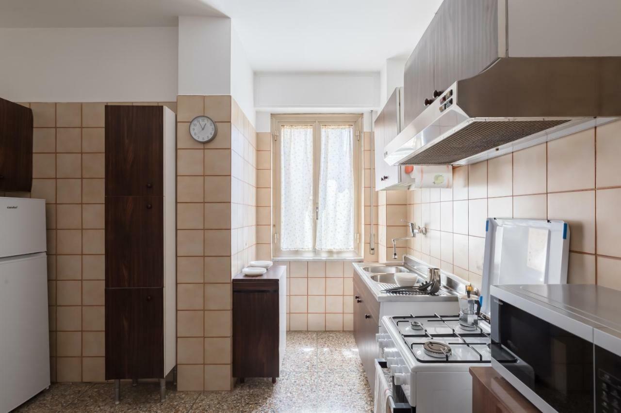 Hortis Apartment, 5 Persone, 2 Camere, Balcone, Metro C E Tram Per Il Centro Rom Exteriör bild