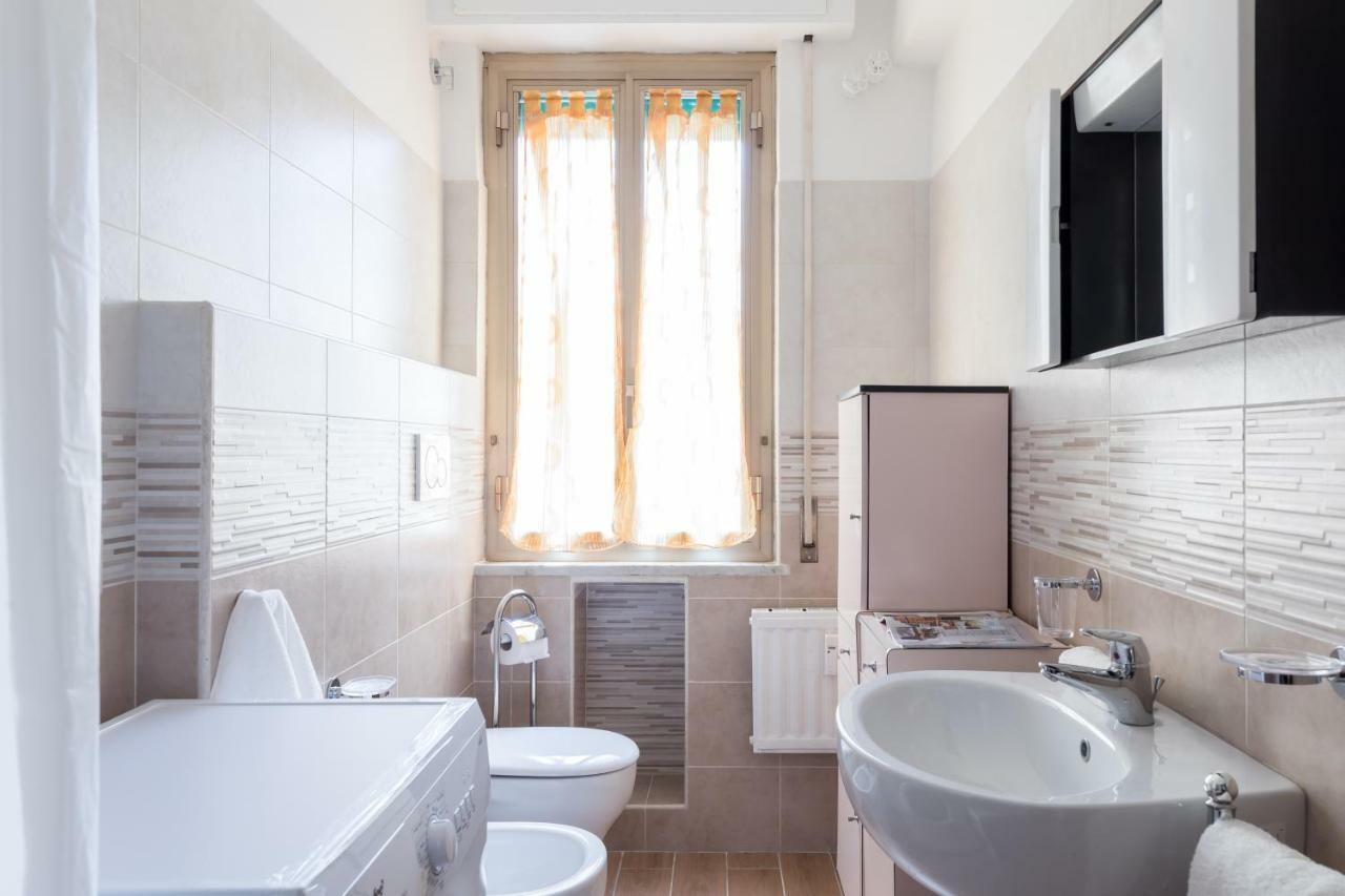 Hortis Apartment, 5 Persone, 2 Camere, Balcone, Metro C E Tram Per Il Centro Rom Exteriör bild